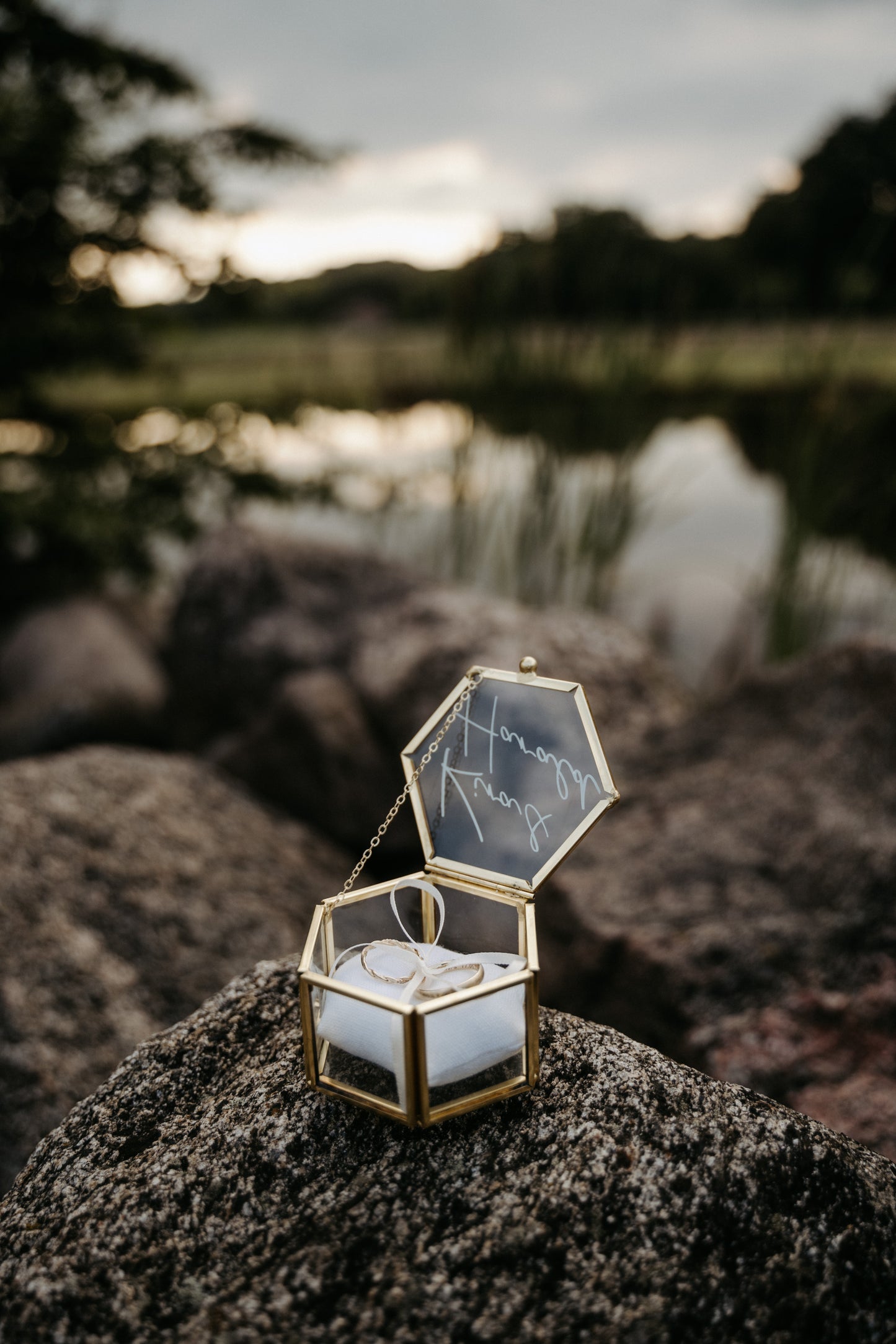 Ringkästchen Sechseckig Gold mit Personalisierung
