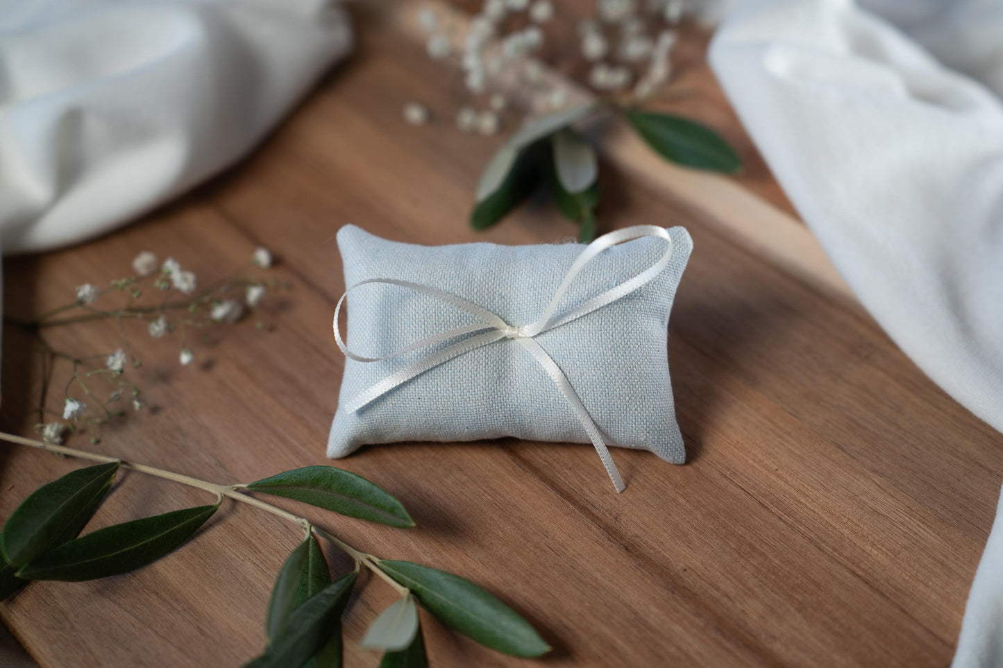 Ringkissen für Ringbox | Hochzeit personalisiert | Seidenband, verschiedene Farben | Handgemachtes Kissen für Eheringe